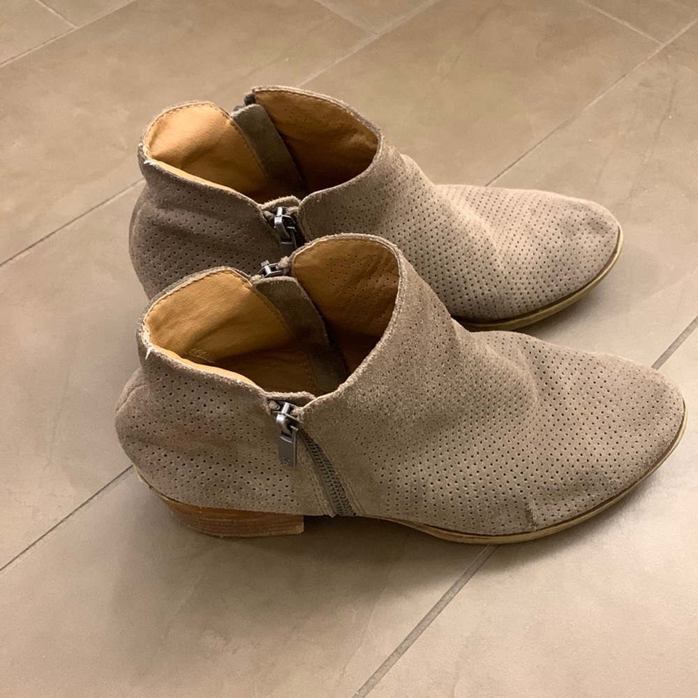 Lucky brand ankle booties